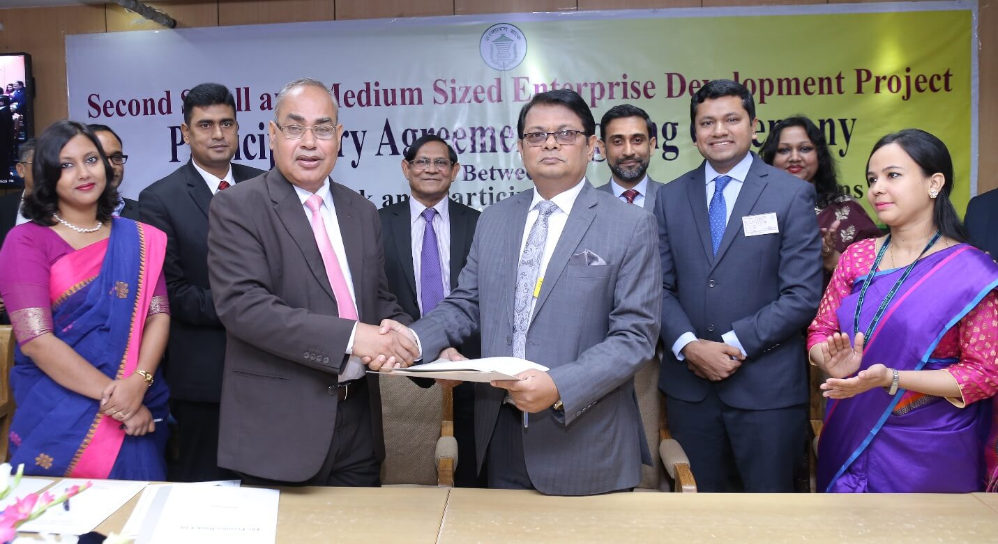 Agreement-Signing-Ceremony-with-Bangladesh-Bank